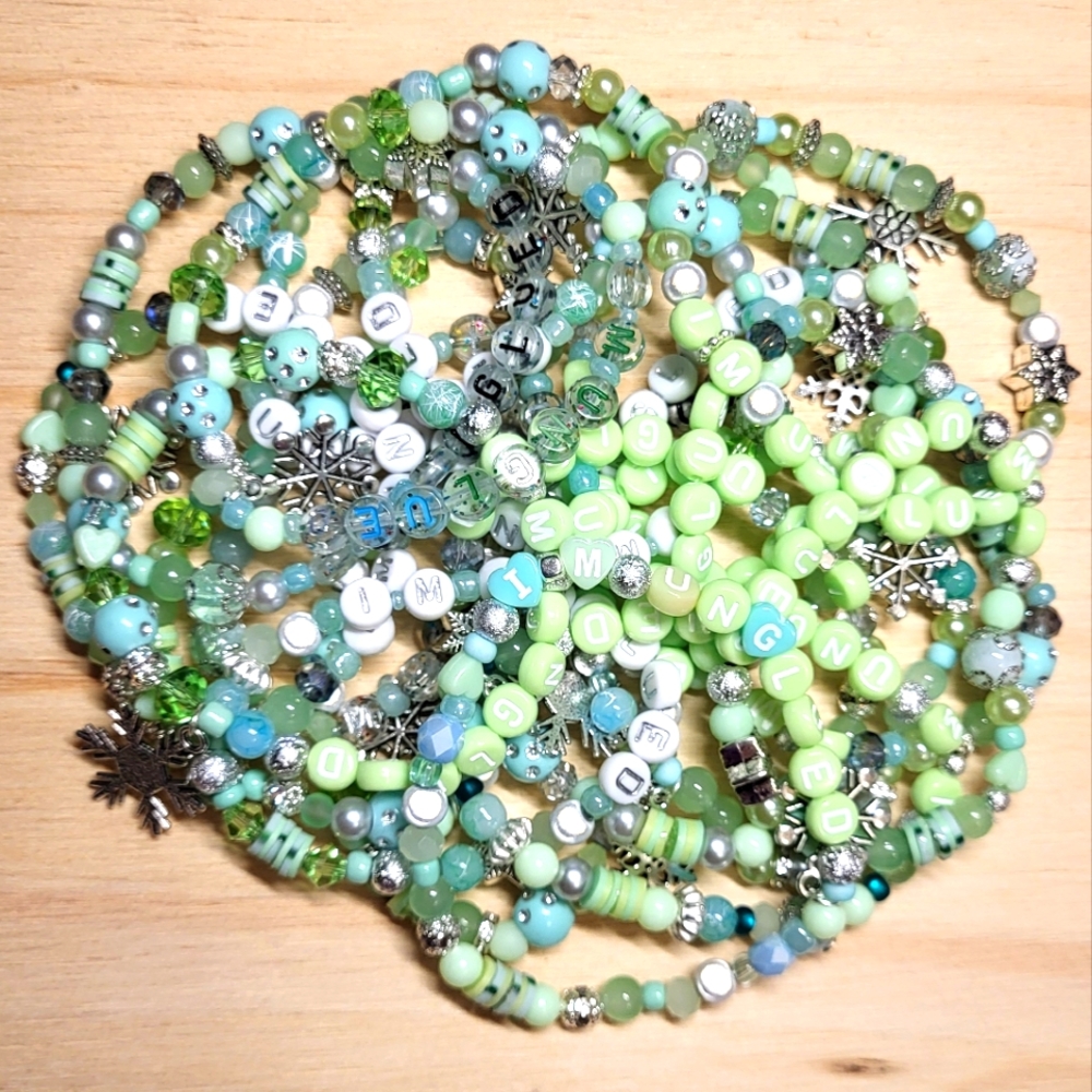 Snow on the Beach- Taylor Swift Friendship Bracelet